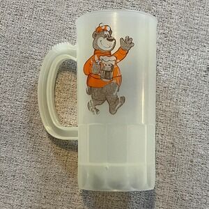 Vintage A&W Root Beer Great Root Bear Frosted Plastic 22oz Mug USA Souvenir